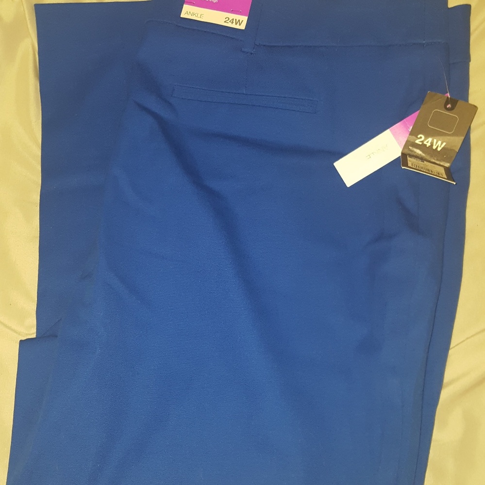 Ankle pants